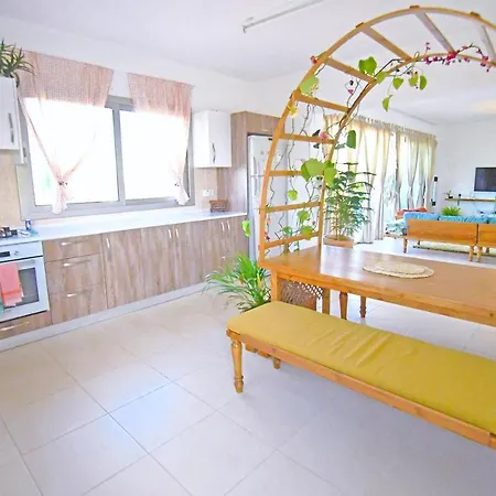 Apartament Alhumbra House Nikozja